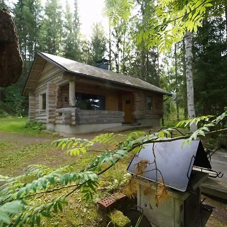 Kinkamon Pirtti بيت ضيافة